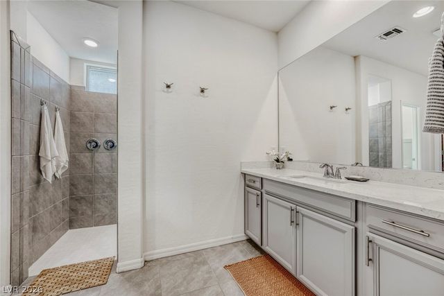 10594 Skye Arroyo Avenue, Las Vegas, NV 89166