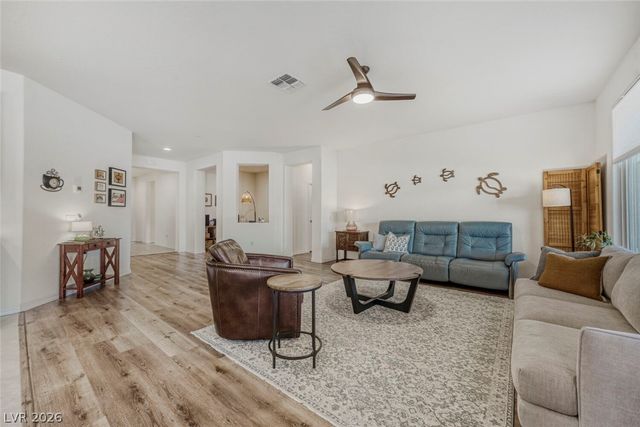 10594 Skye Arroyo Avenue, Las Vegas, NV 89166