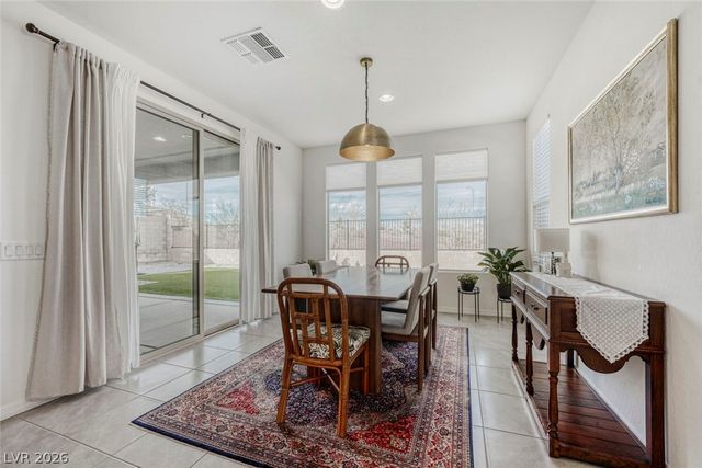 10594 Skye Arroyo Avenue, Las Vegas, NV 89166
