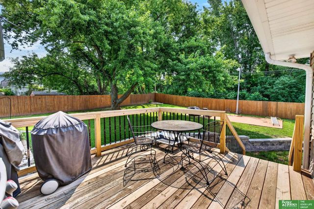 6115 Kansas Avenue, Omaha, NE 68104
