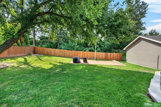 6115 Kansas Avenue, Omaha, NE 68104