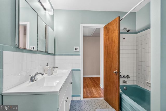 209 CRUMP RD, Exton, PA 19341