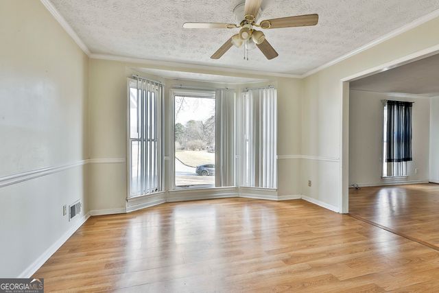 8039 Woods Lane, Jonesboro, GA 30236