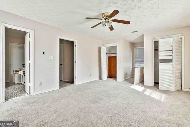 8039 Woods Lane, Jonesboro, GA 30236