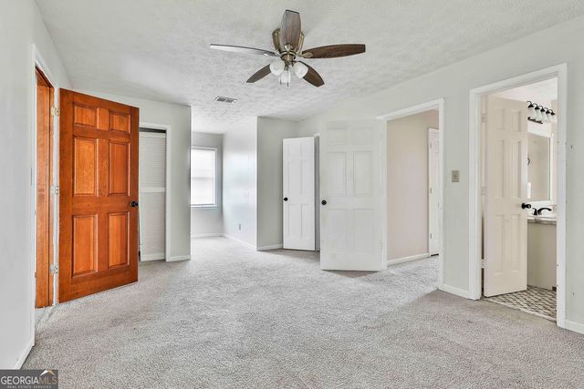 8039 Woods Lane, Jonesboro, GA 30236