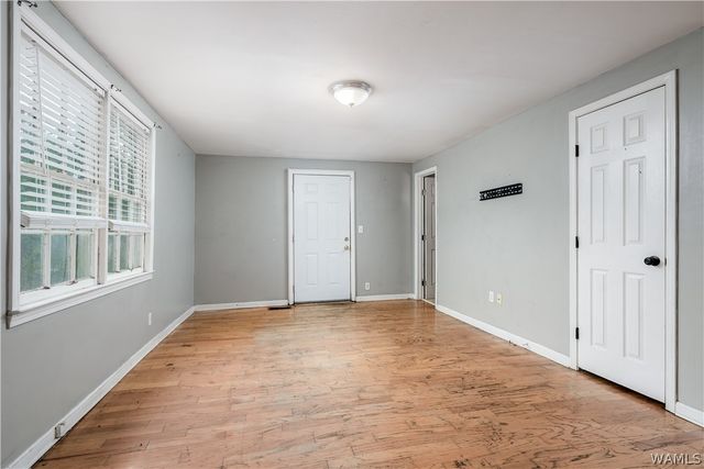 22 Lakeview, Tuscaloosa, AL 35401