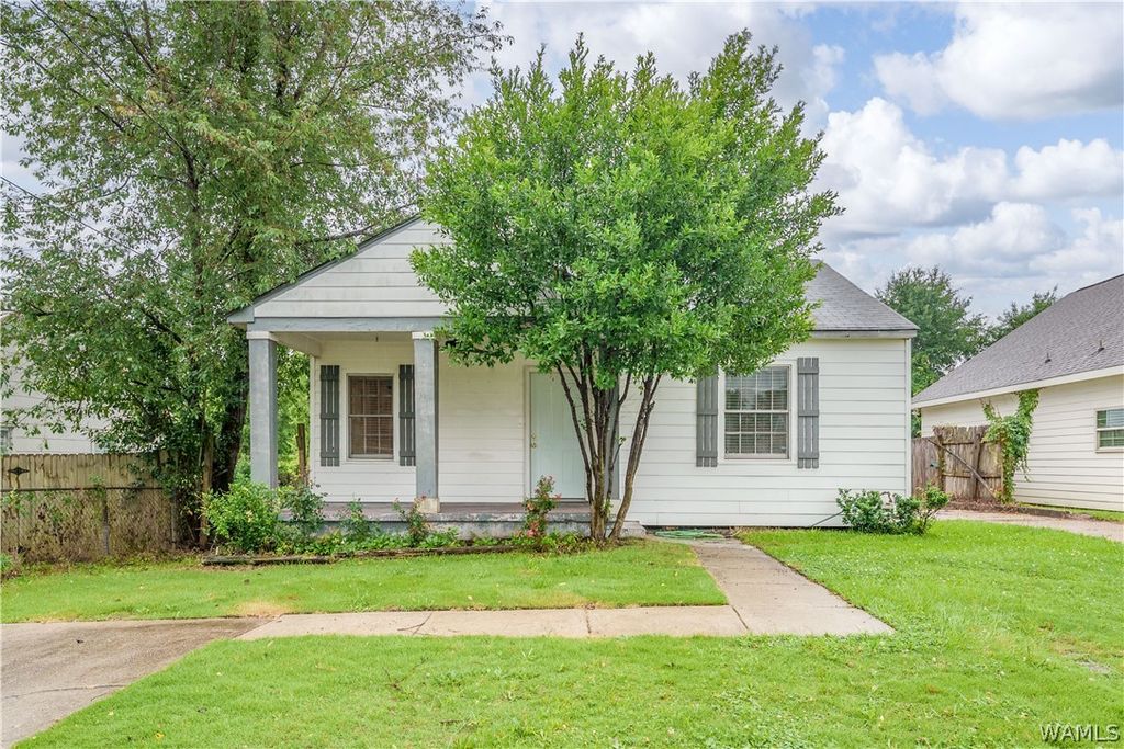 22 Lakeview, Tuscaloosa, AL 35401