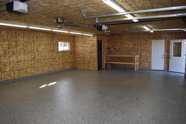 120 &160 N Hunt Street, Mitchell, IA 50461