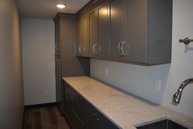 120 &160 N Hunt Street, Mitchell, IA 50461