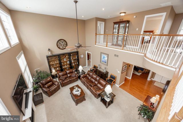 812 E KENNEDY RD, North Wales, PA 19454