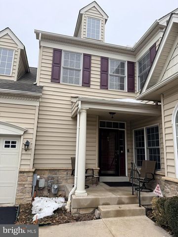 812 E KENNEDY RD, North Wales, PA 19454