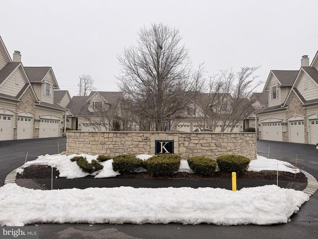 812 E KENNEDY RD, North Wales, PA 19454