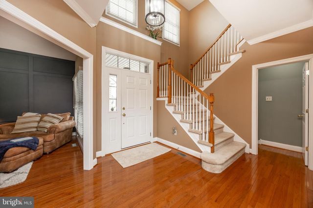 812 E KENNEDY RD, North Wales, PA 19454