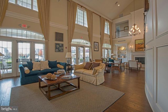 812 E KENNEDY RD, North Wales, PA 19454