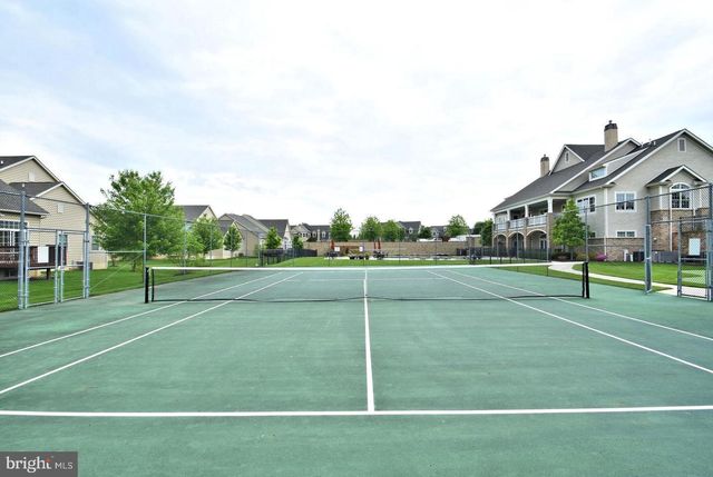 812 E KENNEDY RD, North Wales, PA 19454