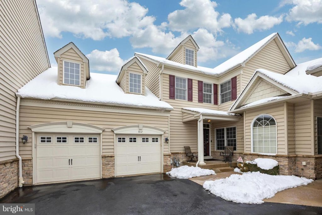 812 E KENNEDY RD, North Wales, PA 19454