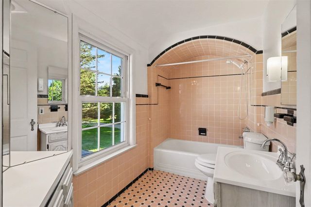 44610 W 11 Mile Road, Novi, MI 48375