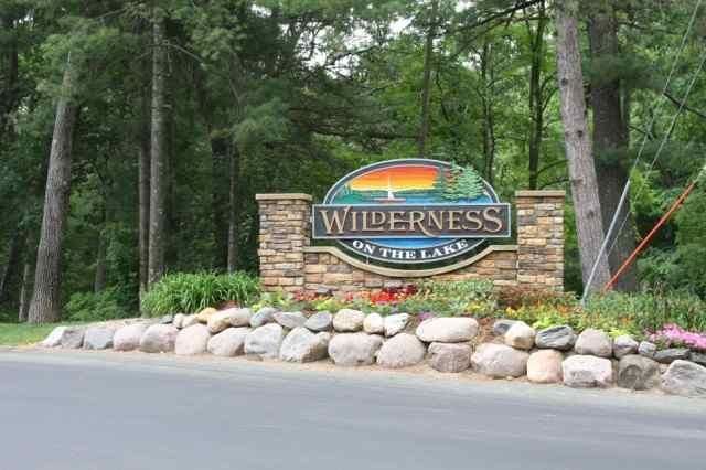 350 E Hiawatha Drive #420, Wisconsin Dells, WI 53965