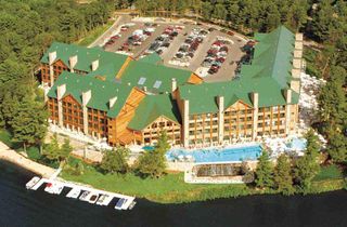 350 E Hiawatha Drive #420, Wisconsin Dells, WI 53965