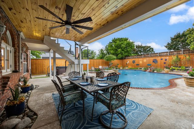 2300 Serenity Lane, Heath, TX 75032