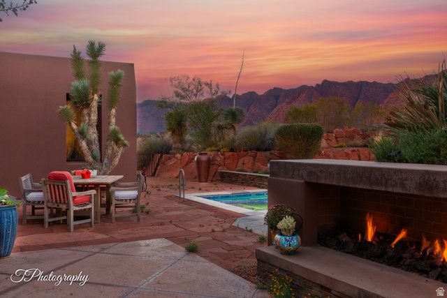 688 W SHINAVA DR, Ivins, UT 84738