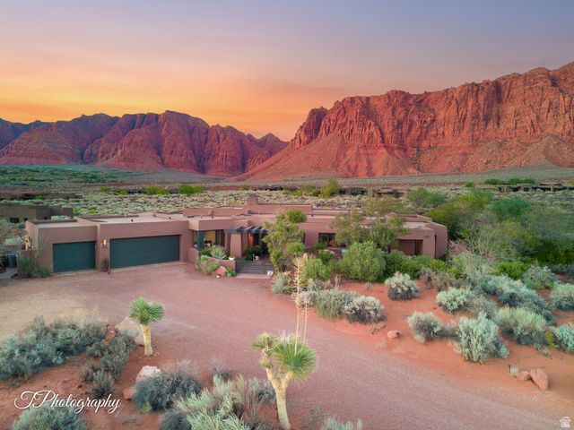 688 W SHINAVA DR, Ivins, UT 84738