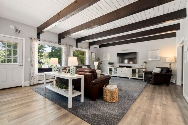 6 Wentworth Rd, Canton, MA 02021