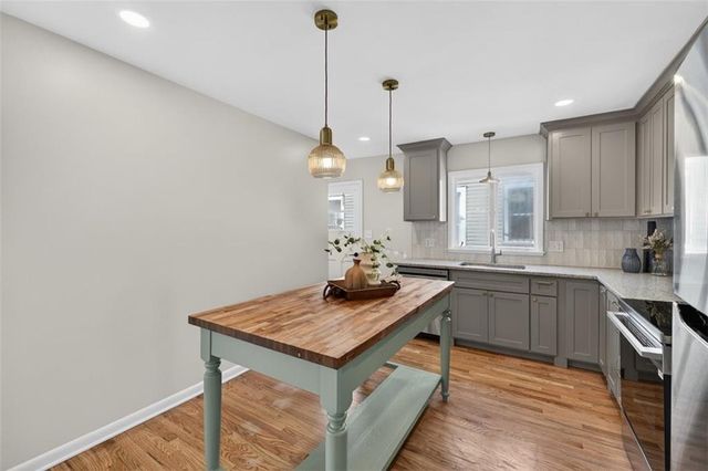 5503 Forest Avenue, Kansas City, MO 64110