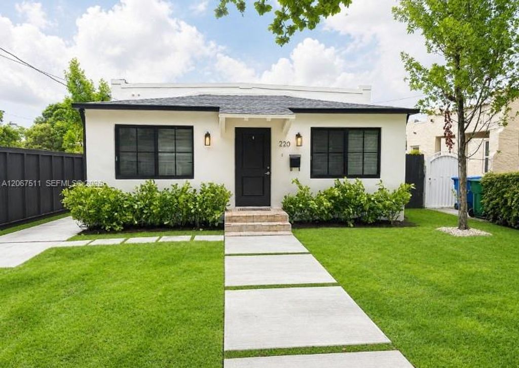 220 SW 32nd Avenue FRONT, Miami, FL 33135