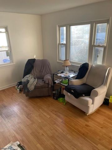 26 CROSBY, Paterson City, NJ 07502