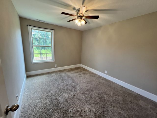 1012 Dublin Dr, Clarksville, TN 37042