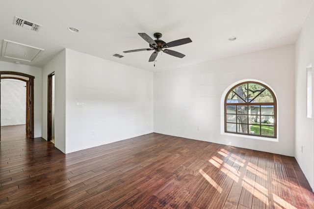 2706 Pearce RD, Austin, TX 78730