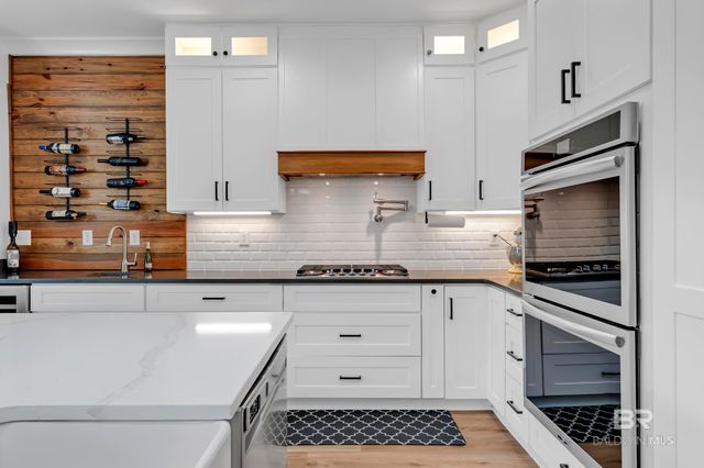 26390 Bayou Drive, Elberta, AL 36530