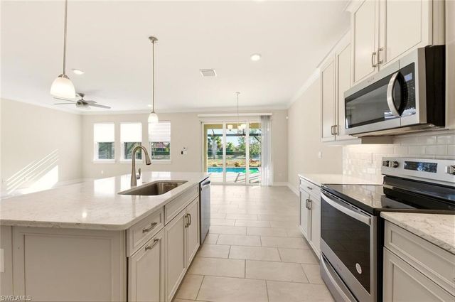28181 CAPTIVA SHELL LOOP, Bonita Springs, FL 34135