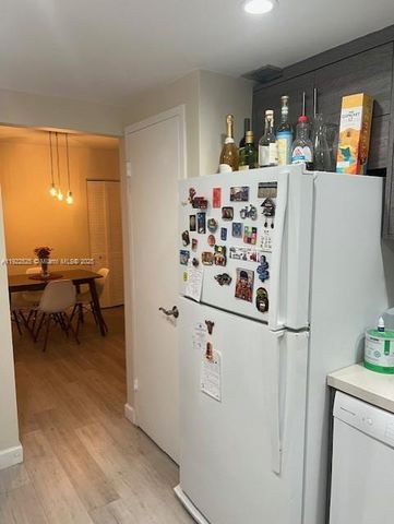 1865 79th St Cswy 10C, North Bay Village, FL 33141