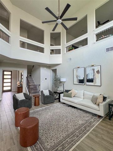 4217 Dawn Lorraine DR, Pflugerville, TX 78660