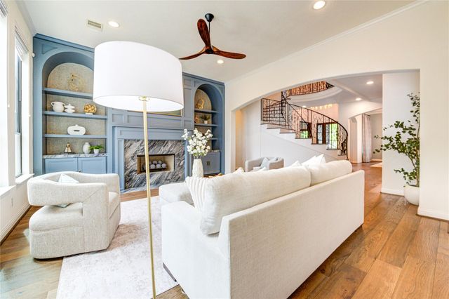 1403 Wakefield Drive, Houston, TX 77018