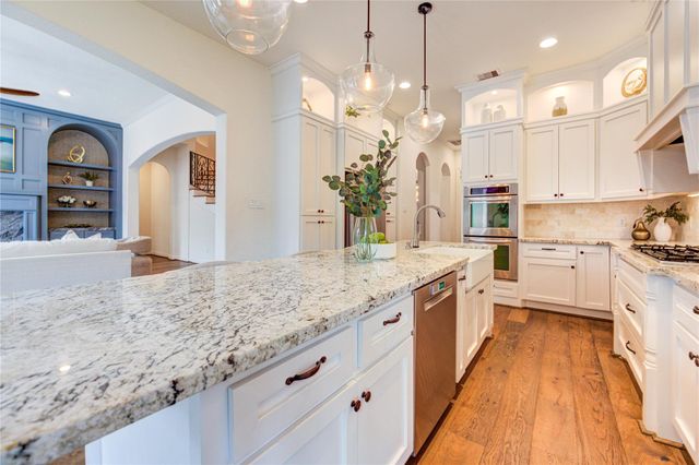 1403 Wakefield Drive, Houston, TX 77018