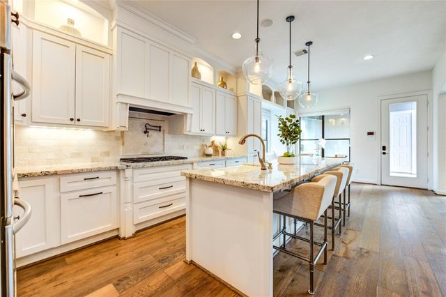 1403 Wakefield Drive, Houston, TX 77018