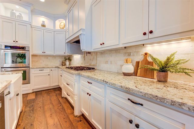 1403 Wakefield Drive, Houston, TX 77018