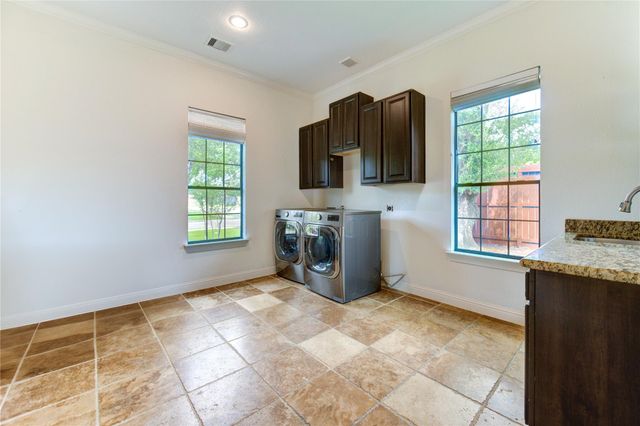 1403 Wakefield Drive, Houston, TX 77018