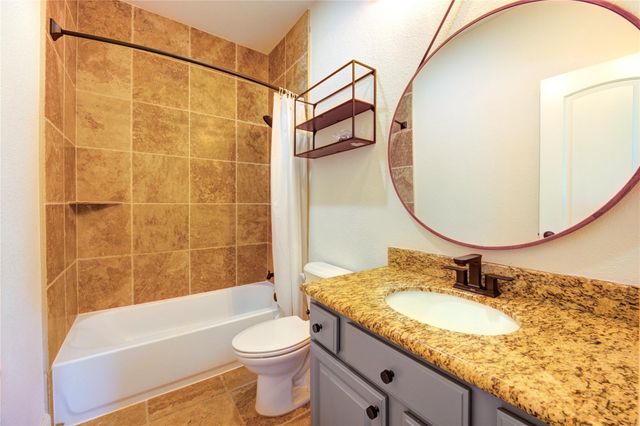 1403 Wakefield Drive, Houston, TX 77018