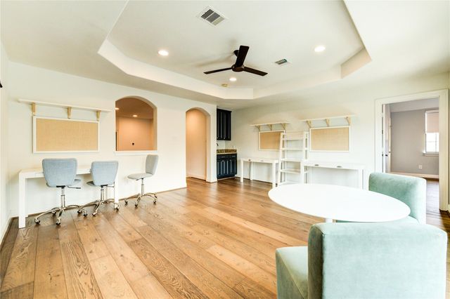 1403 Wakefield Drive, Houston, TX 77018