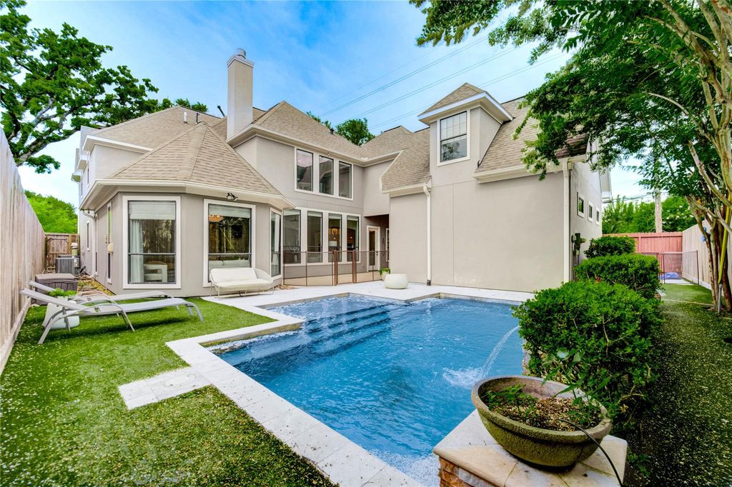 1403 Wakefield Drive, Houston, TX 77018