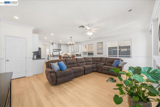 1531 Riverview Ave, Tracy, CA 95377