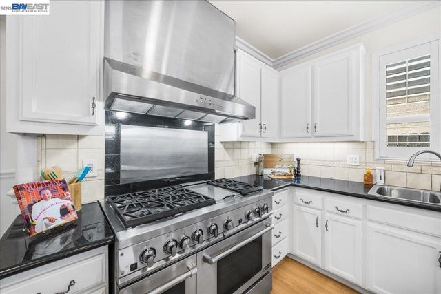 1531 Riverview Ave, Tracy, CA 95377
