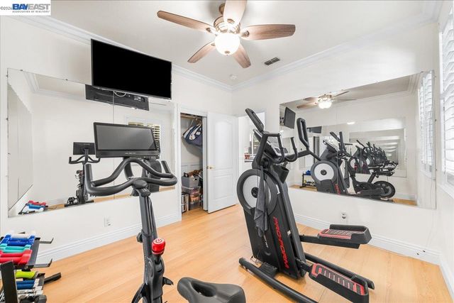 1531 Riverview Ave, Tracy, CA 95377