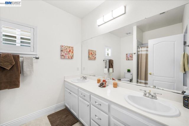1531 Riverview Ave, Tracy, CA 95377