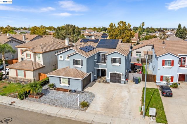 1531 Riverview Ave, Tracy, CA 95377