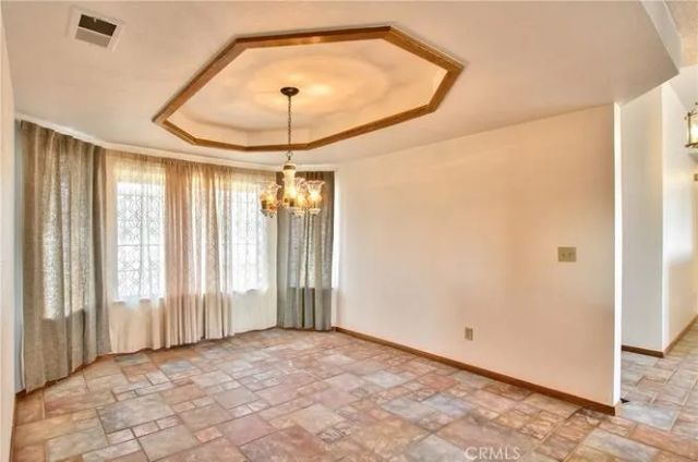 8441 Sierra Vista, Phelan, CA 92371